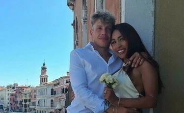 Venezia, incidente in barca: lui ferito, lei dispersa. Uno choc: chi sono