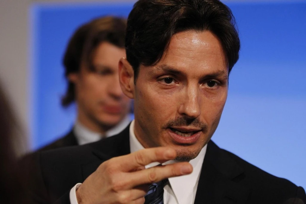 Anche Pier Silvio dice no alla candidatura"Sono più utile a Mediaset che a Forza Italia"