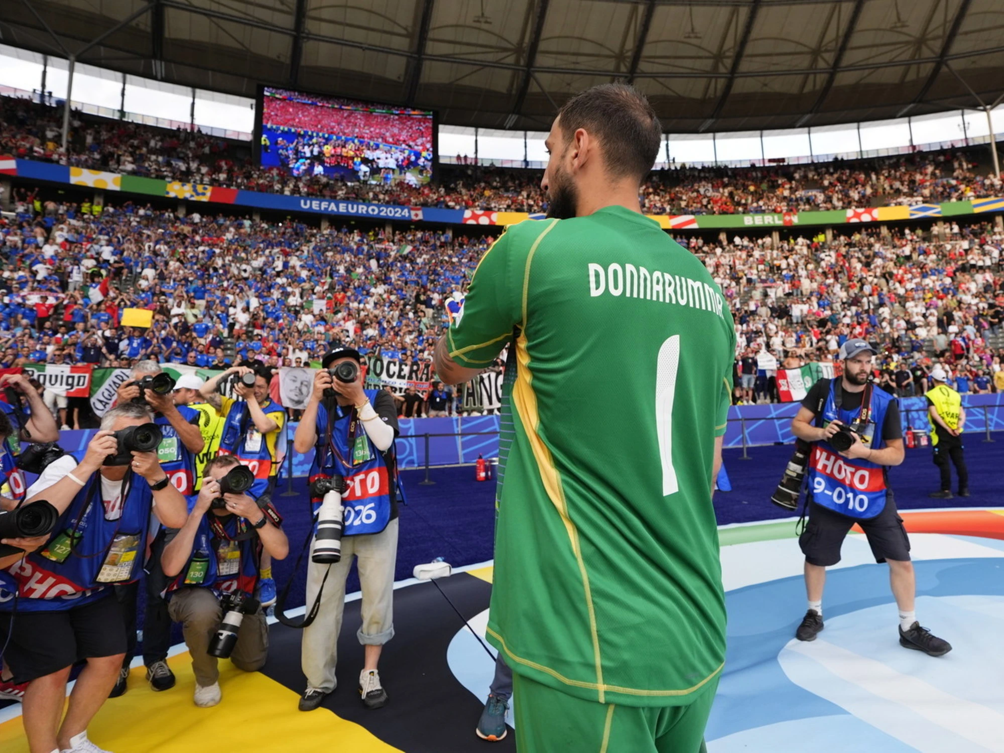 Il Psg secondo voi fa bene a liberarsi di Donnarumma?