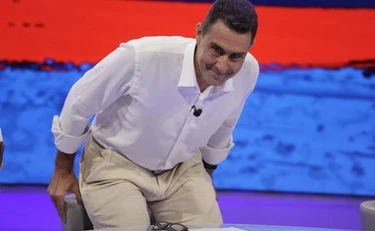 Su Vannacci Meloni prende tempo