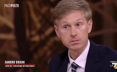 Alessandro Orsini perde la testa contro Crosetto: "Non mi fai paura"