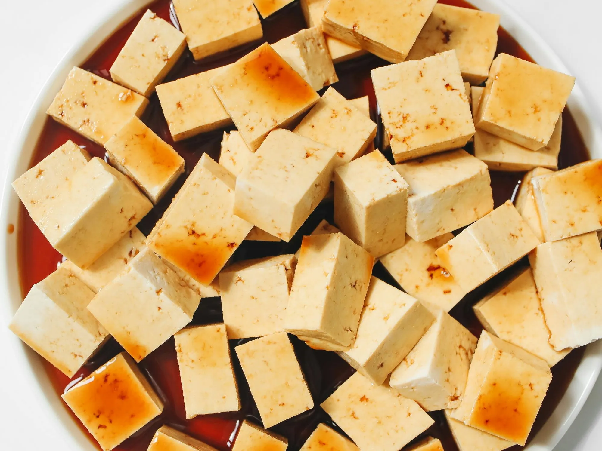 Il tofu non esiste: nemmeno Wikipedia sa spiegarti cosa sia