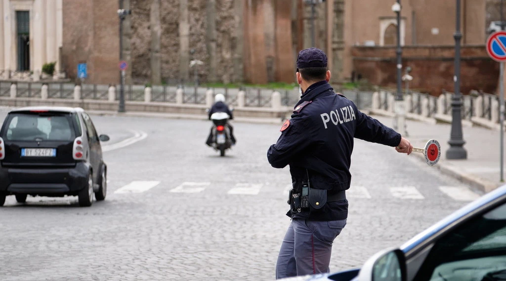 Dpcm, Italia divisa in fasce e nuove regole: asporto, sci e visite? Ecco cosa sarà consentito