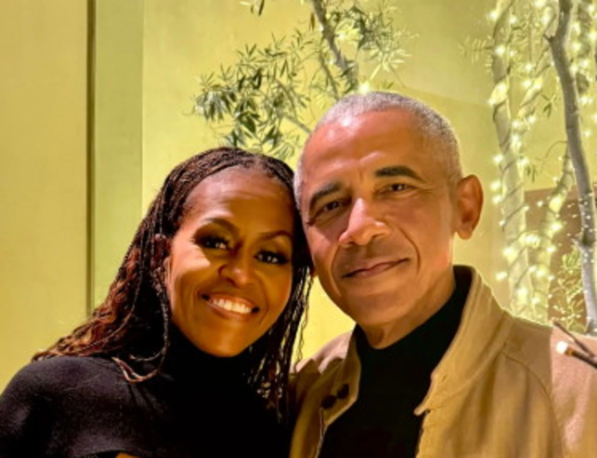 Michelle Obama irriconoscibile: l'ultima foto di Natale