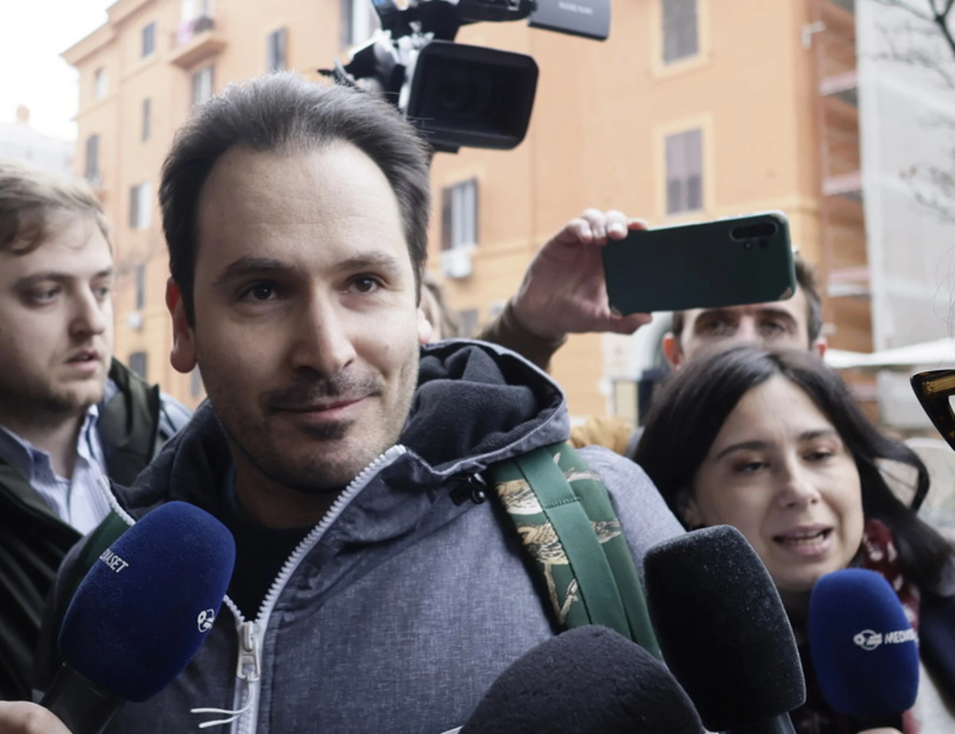 Andrea Sempio beccato da un tassista in stazione Termini: "Ti vedo male"