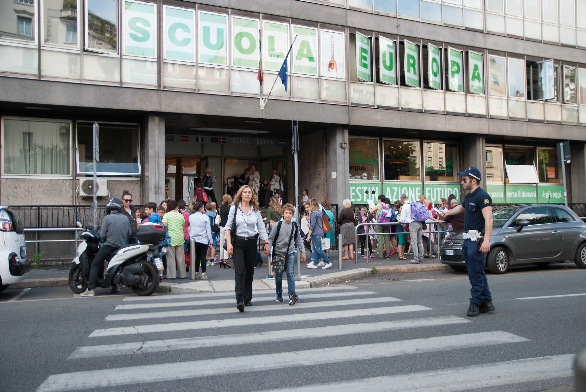 Porte aperte alla Scuola Europa: boom di iscrizioni grazie ai corsi di lingue