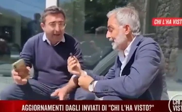 Pamela Genini, il capello biondo a casa dell'ex: il giornalista chiama i carabinieri in diretta