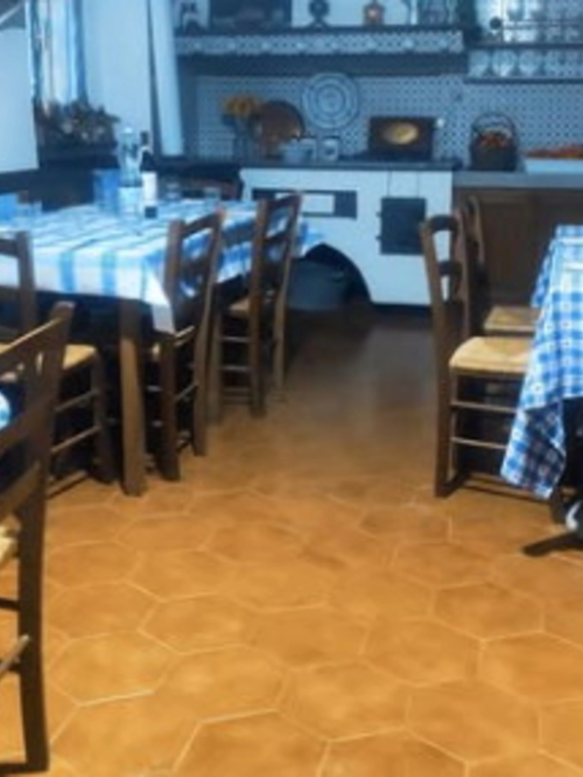 Prenotano al ristorante e non si presentano: per cosa vengono denunciati, cambia tutto
