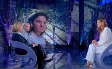 Garlasco, i genitori di Chiara Poggi a Verissimo: "Per noi il colpevole è Stasi". E sui soldi del risarcimento...