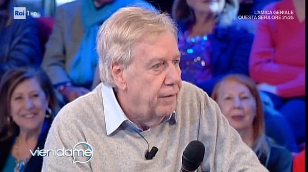 Vieni da me: Claudio Lippi fa calare il gelo in studio, nomina Carlo Conti e la Balivo resta sotto choc