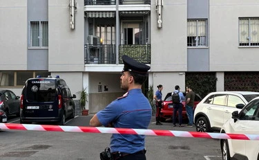 Colleferro, donna uccisa a coltellate davanti al figlio: fermato il marito tunisino