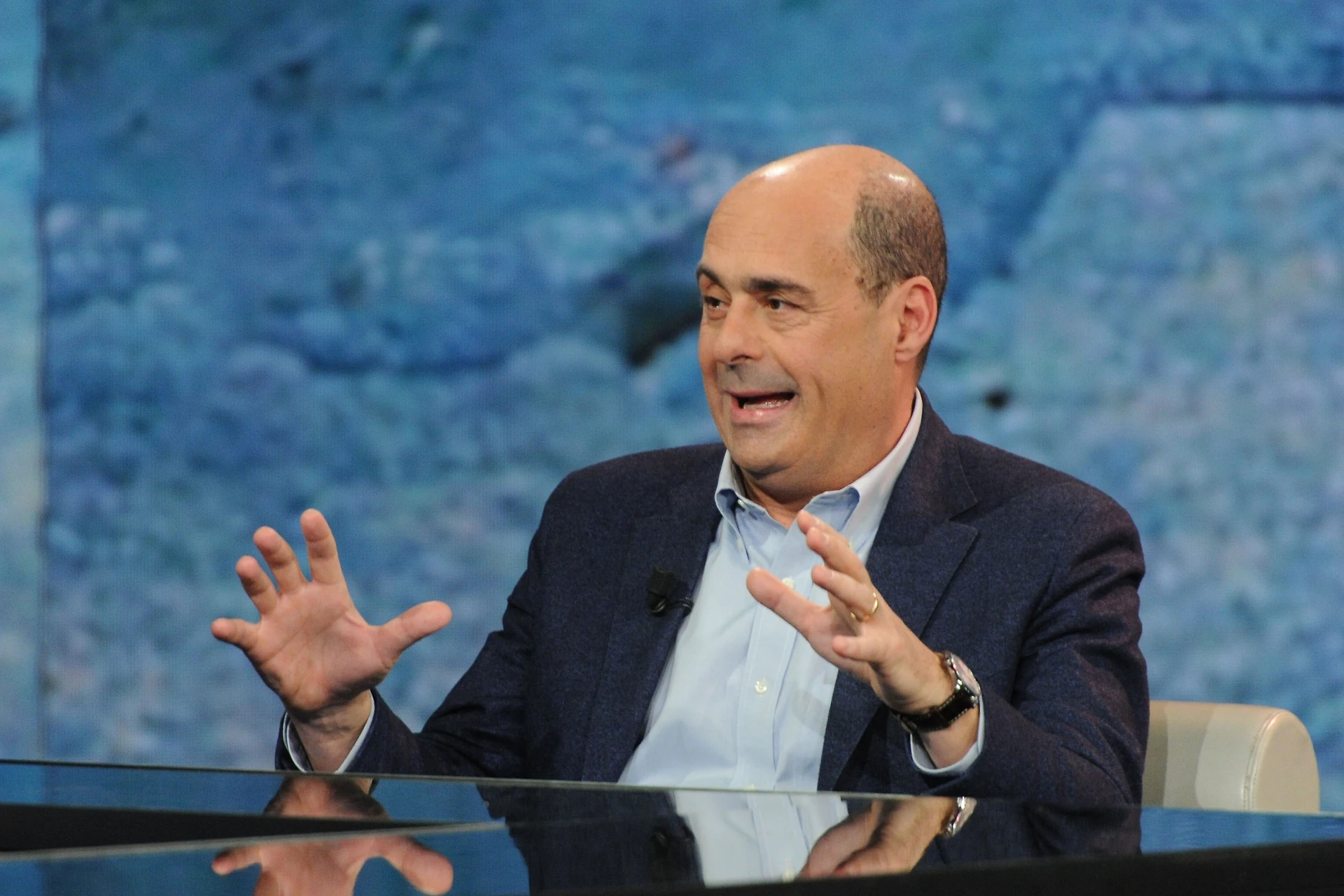 Nuova Zelanda, sinistra scatenata contro il governo. Nicola Zingaretti: "Ecco dove ci portano odio e razzismo"