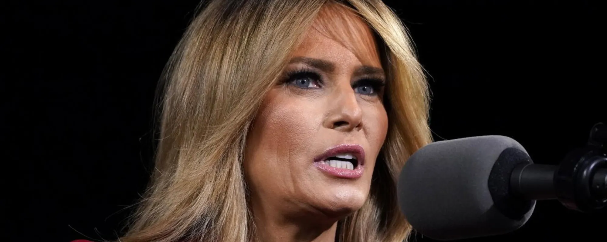 Melania, lo schiaffo a Donald Jr: caos nella famiglia Trump