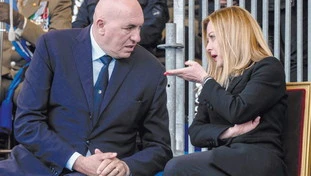 La destra spiata, da vittima a colpevole