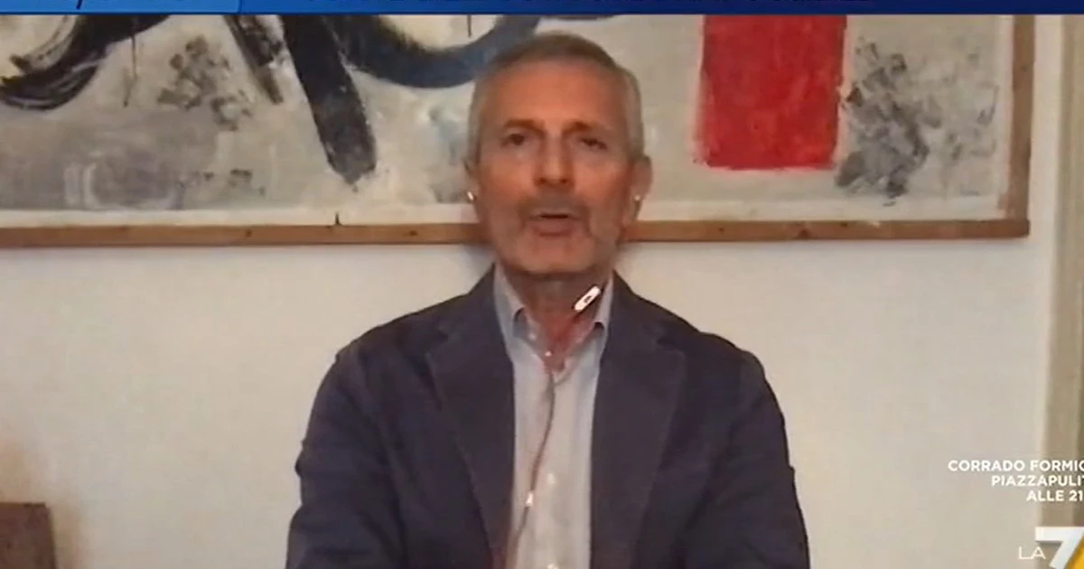 Gianrico Carofiglio a Otto e mezzo: "Mai avrei pensato di essere d'accordo con Berlusconi. Ecco cosa sono Salvini e Meloni"