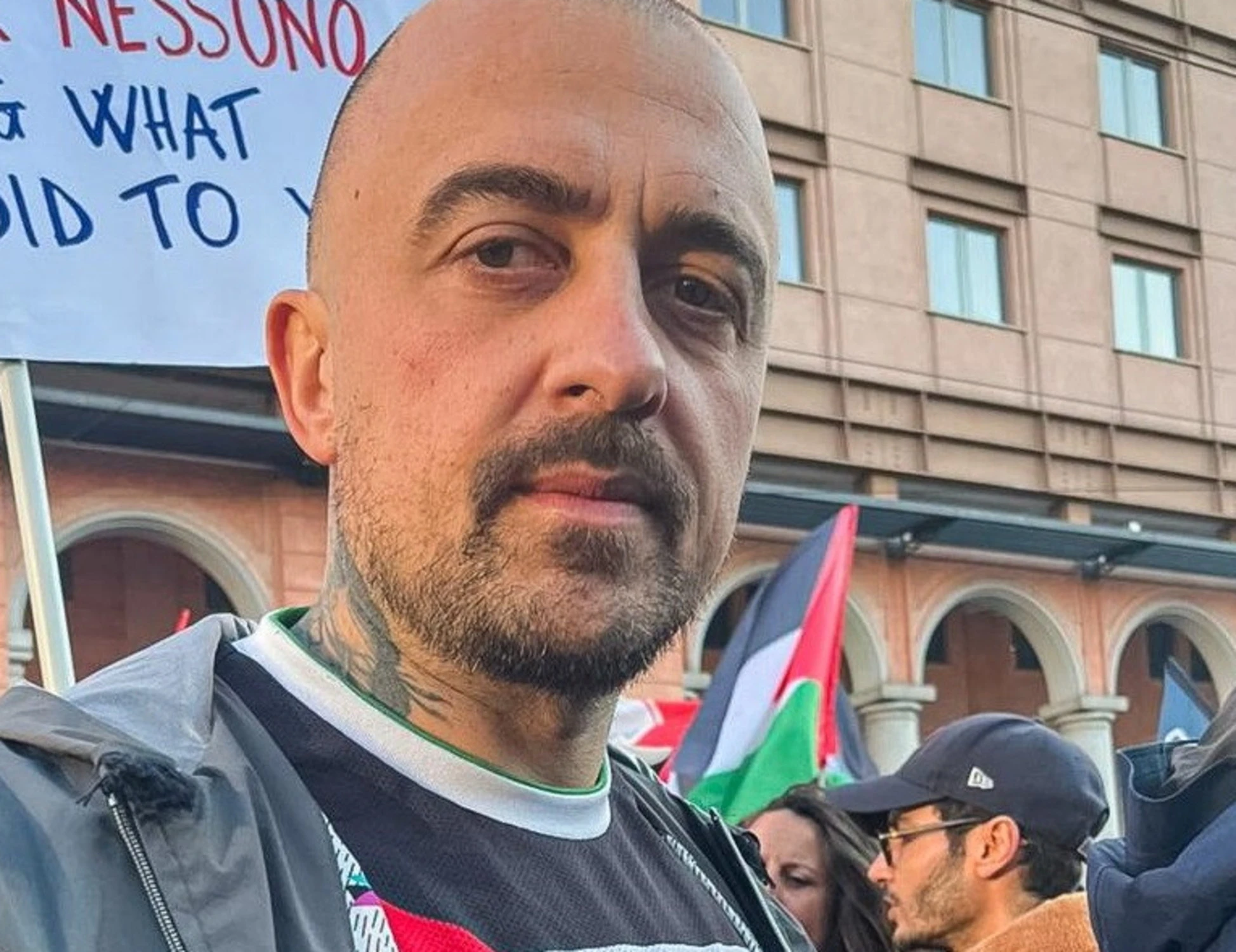 Chef Rubio, blitz dell'antiterrorismo in casa sua: si mette malissimo