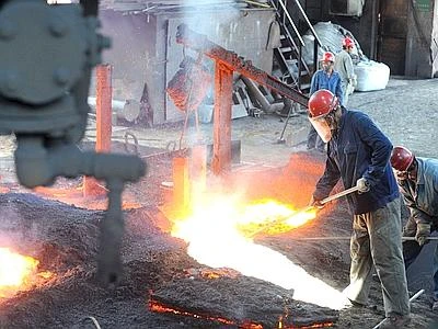 Industria, a febbraio in calo fatturato e ordini