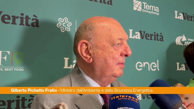 https://media.liberoquotidiano.it/d1UajzegZc4kPNAHpJ0leLlPyuXca2mAzKR2hr_eUgM/width:800/quality:90/aW1hZ2VzLzIwMjUvMDkvMTUvMTA1NTMzNzY4LTRiMzYyZjVhLTFmNjktNGE2Ny05YzMzLWQ1NzJmNjM5NDk1MS5qcGc.webp