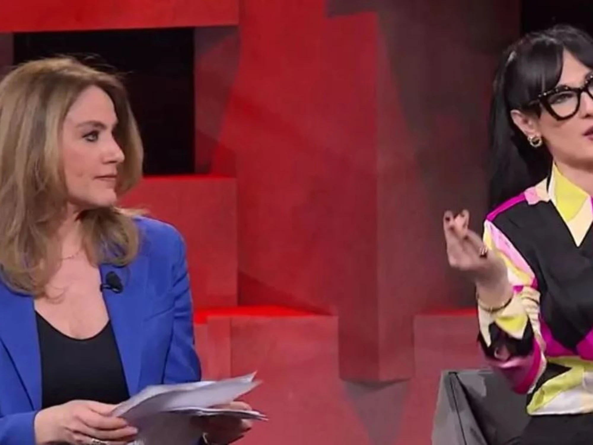 Lo stato delle cose, "lei non è Dio in terra!": Taccia furibonda, scontro con Giletti in tv