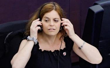 Ilaria Salis, ecco come incassa 7.500 euro