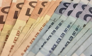 Rivalutazione pensioni 2027: novità in manovra, come cambiano gli assegni tra 60 giorni