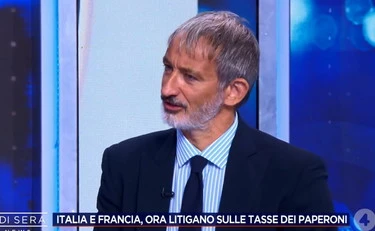 https://media.liberoquotidiano.it/d5YZA1eAVhKoS226tpj9TMdPWlOYYtuXnuirUHANqdI/width:800/quality:90/aW1hZ2VzLzIwMjUvMDkvMDEvMTkwNzQ5MzA0LTNhOGE4ODY2LTA1YjItNGQzNS1iNDRhLTQ5ZWI2Mjc1NGY2Mi5qcGc.webp