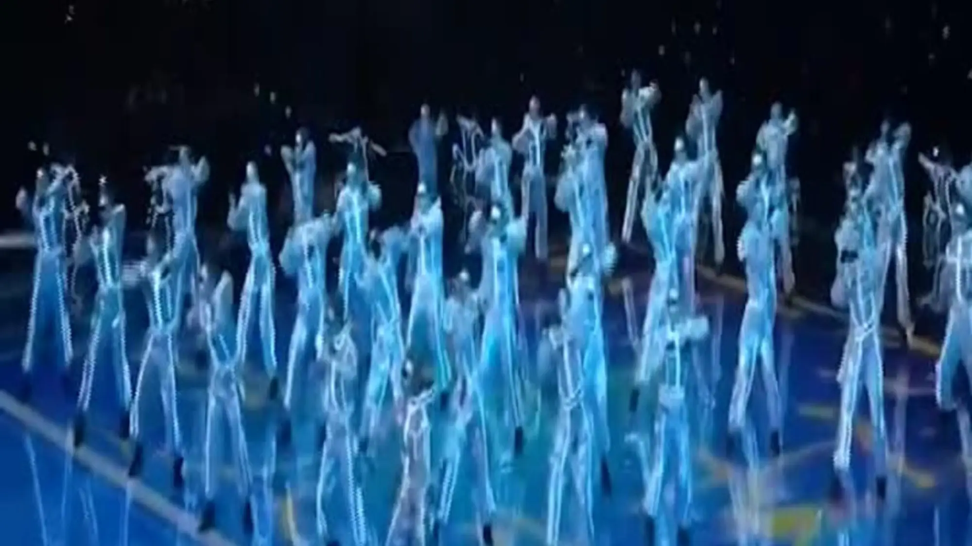 Cina, robot ballano con umani alla cerimonia inaugurale