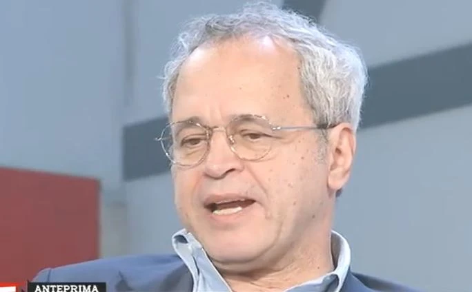 Enrico Mentana, Maurizio Costanzo lo incorona per le sue maratone elettorali: "È il più efficace"