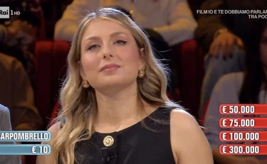 Affari Tuoi, Francesca spiazza tutti: "Cosa faccio per mantenermi", impensabile