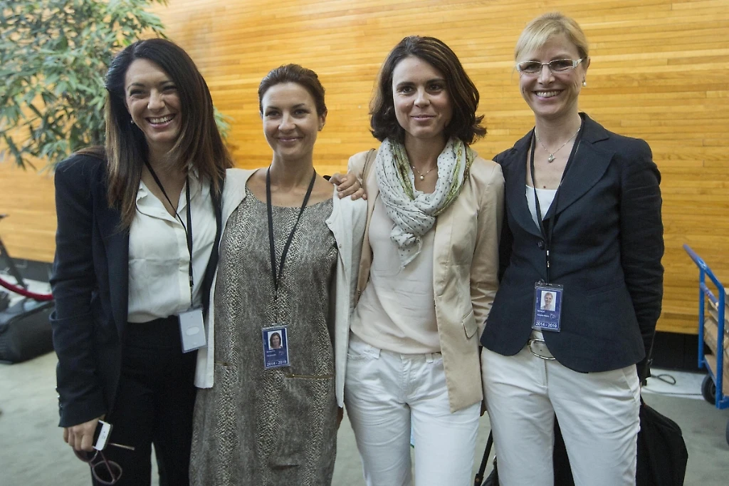 Renzi si è rotto delle renzine, perché non le vuole più in tv