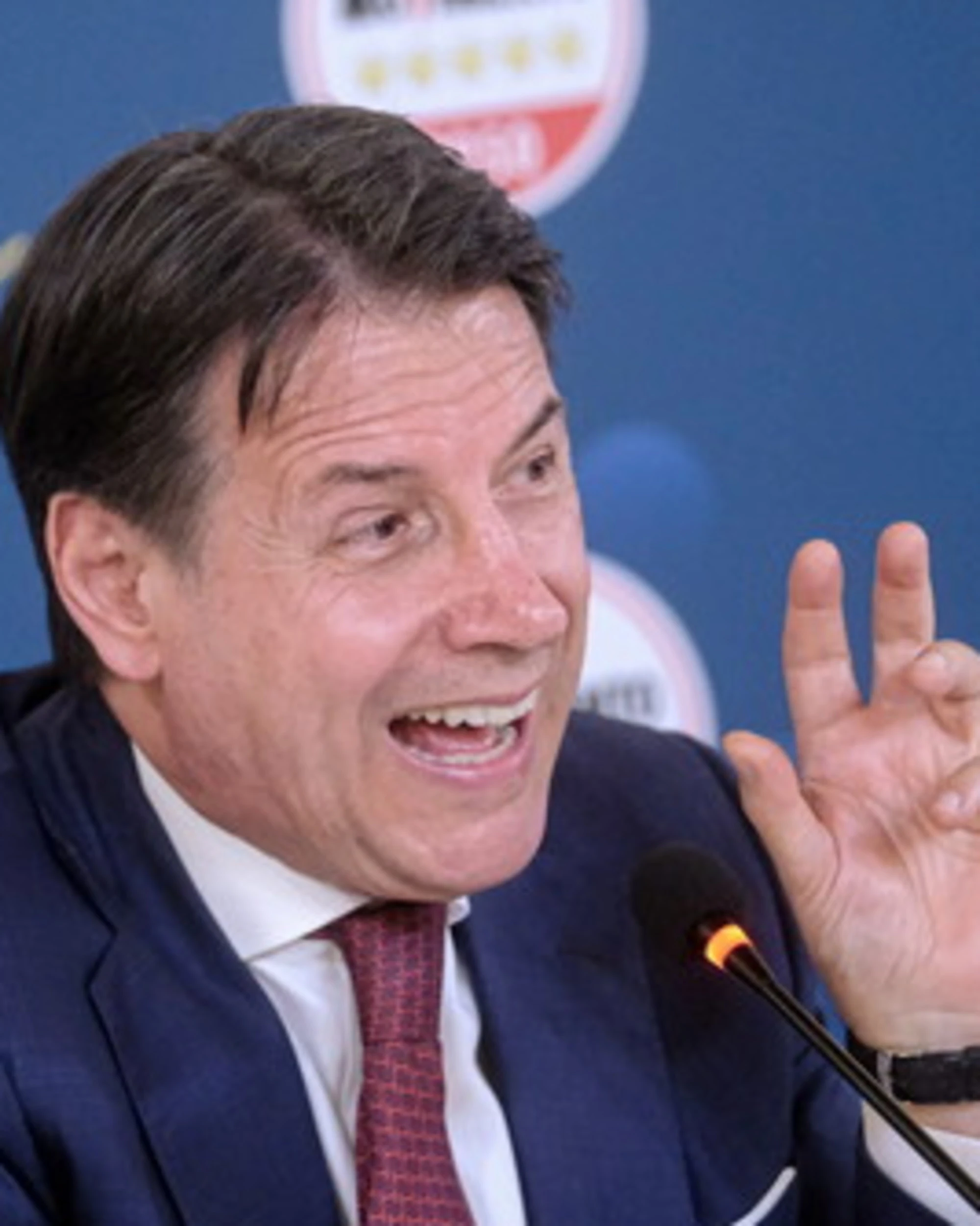 Giuseppe Conte è il vero vincitore della faida dentro il Pd