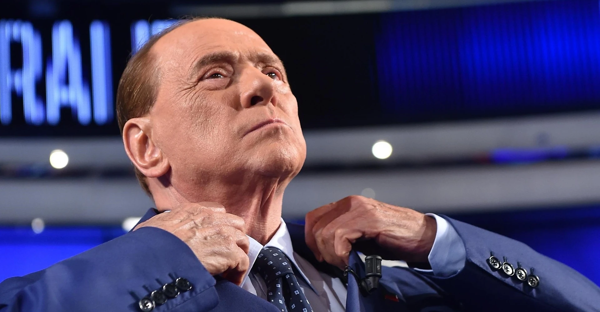Berlusconi, Meloni e Salvini in testa a tutti. Il sondaggio che cambia tutto