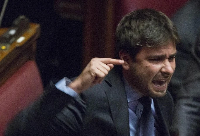 Maria Elena Boschi, l'insulto più imbarazzante: "E' come Heidi e le caprette", chi la infama