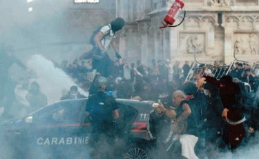 https://media.liberoquotidiano.it/dGHnDsa58TjIaukI_AdAXfvPP6wjhC36J8HQqbOKFPg/width:800/quality:90/aW1hZ2VzLzIwMjYvMTAvMTgvMDM1MjI2ODE2LWM4MWYyMDdlLWNiMTYtNDUxMC1iNTBkLWExMzg1ZTgyN2M1OC5qcGc.webp