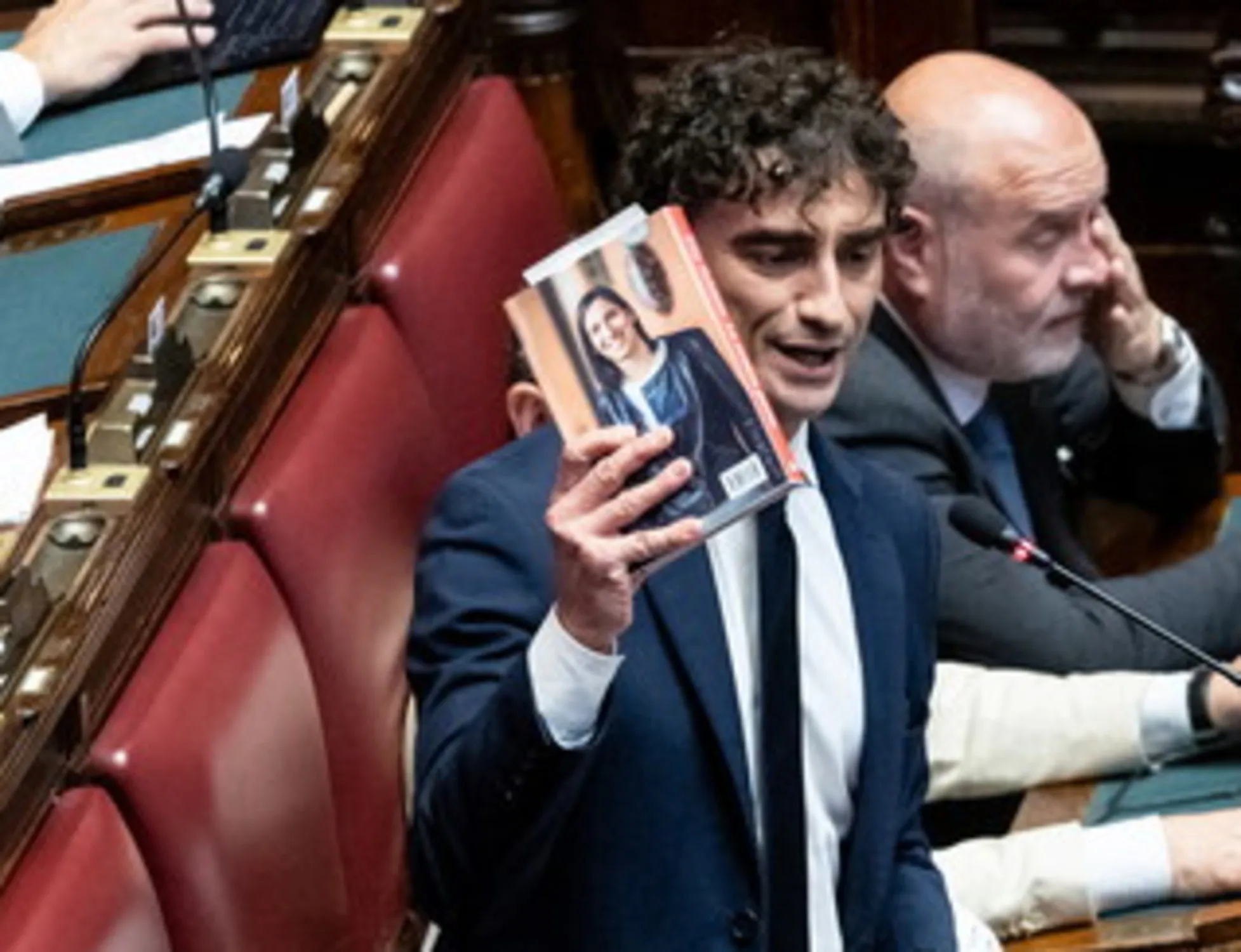 Leggi l'articolo: "Segnatevi questa data": Bignami sbertucci Pd e M5s
