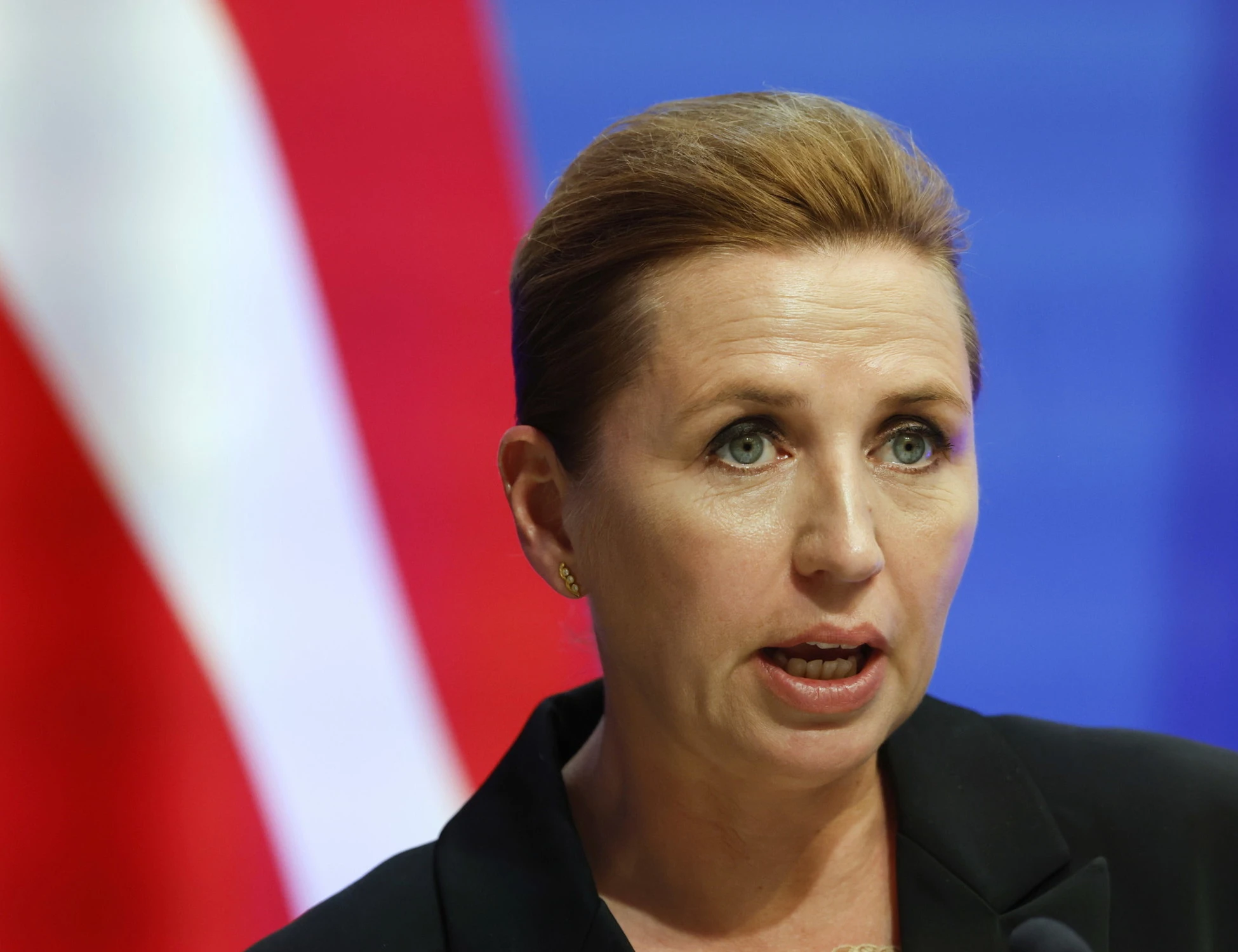 Migranti, la premier socialista danese sta con Meloni: "Chi commette crimini va espulso"