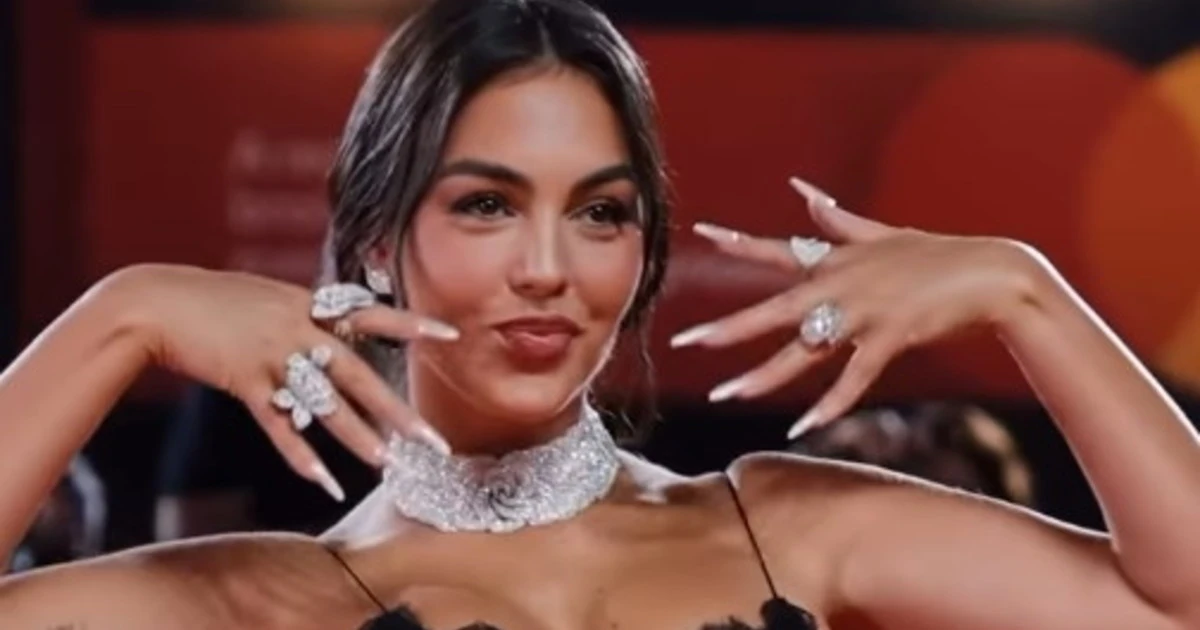 Georgina Rodriguez vestita così a Venezia: "Riprovaci"