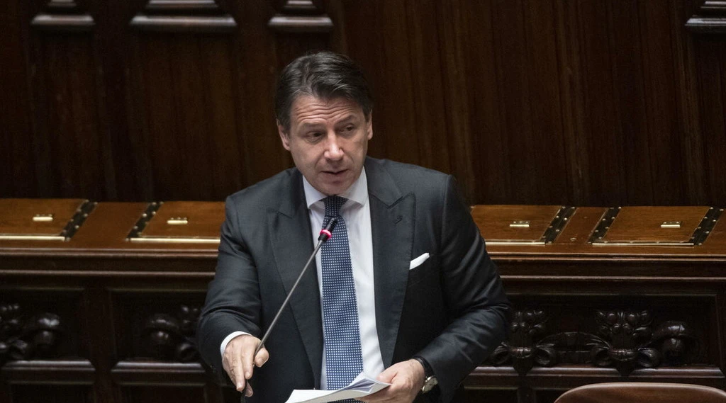 Coronavirus, informativa al Senato: c'è Roberto Speranza e non Giuseppe Conte, altri dubbi sul premier
