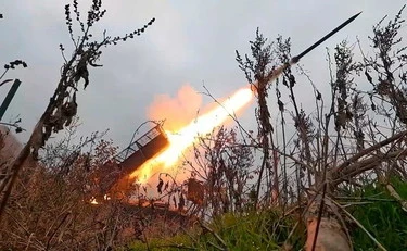 Ucraina, "assurdo e inaccettabile": bocciato il piano Usa-Russia