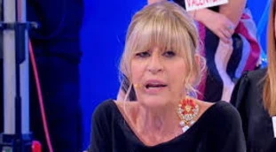 Uomini e Donne, "lo ha fatto": bomba su Gemma Galgani, la mossa con Sirius