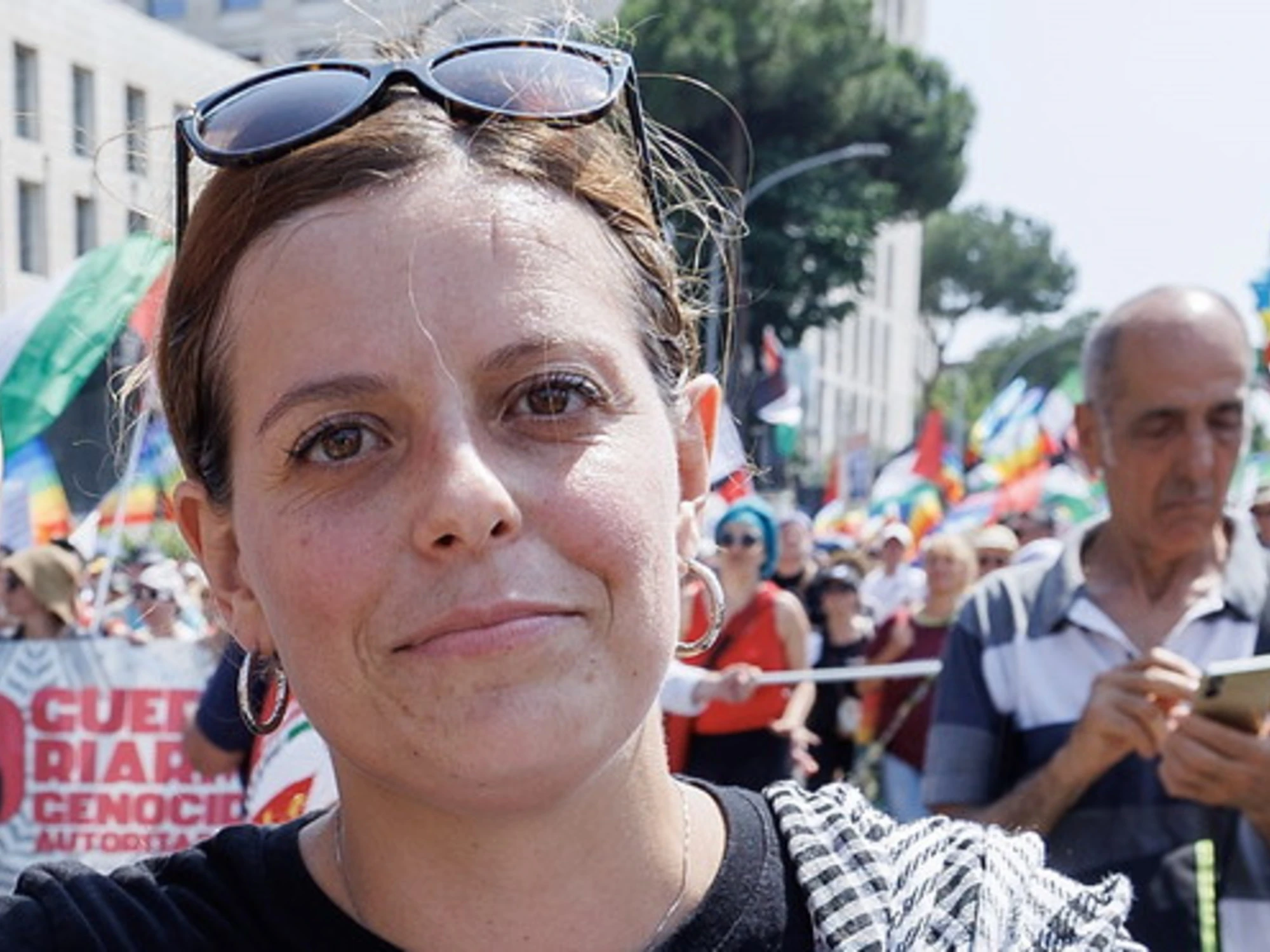 Ilaria Salis, 29 denunce e due condanne: il curriculum criminale