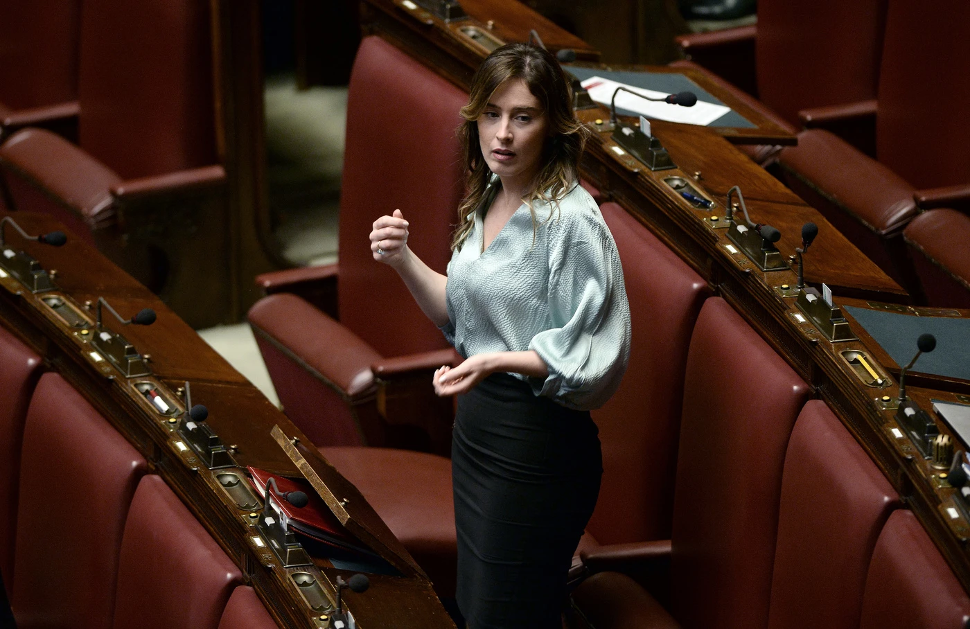 Maria Elena Boschi ministro, tutto vero. Il piano diabolico per fregare Renzi (a spese nostre)