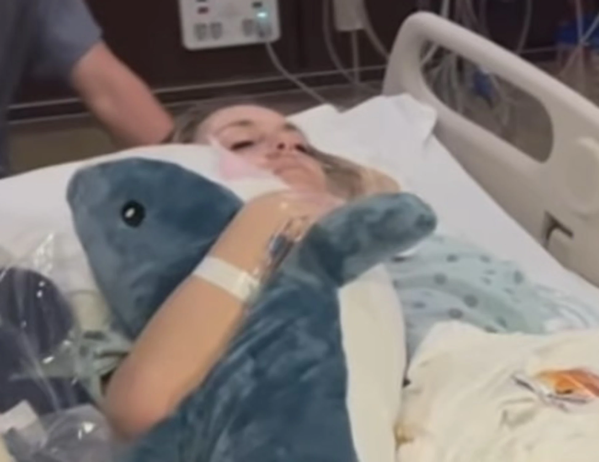 Lindsey Vonn, sesta operazione: com'è ridotta la sua gamba, le foto choc