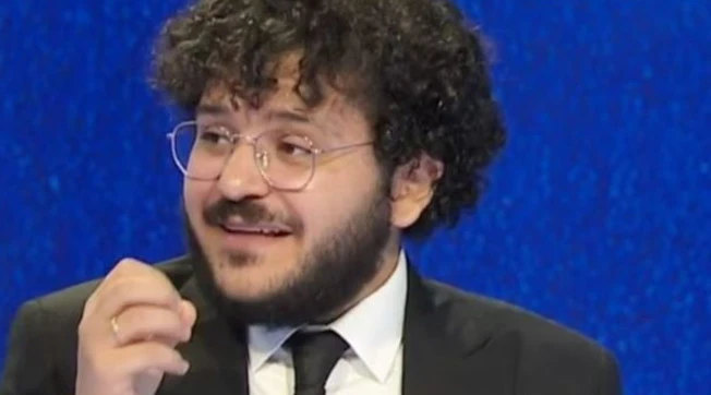 Patrick Zaki, la rivelazione: "Volo di Stato? Come sono tornato in Italia"