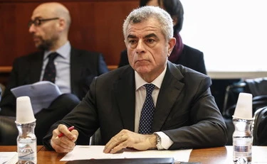 https://media.liberoquotidiano.it/dRtpEOwT3Gnoj4cC1JwwnaABUQ5Dtt1AaXwnFIobsXo/width:800/quality:90/aW1hZ2VzLzIwMjYvMDYvMjYvMTAxMjQxOTUwLWRkNDVmNjAxLTNmODktNGY3MS04YWVmLTg5MzFmMGRhNWUyZi5qcGc.webp