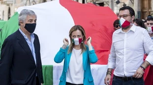 Supermedia sondaggi, il Conte bis gioca a favore del centrodestra: aumenta il distacco sui giallorossi