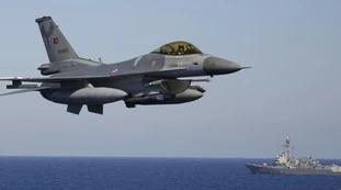 Nato, pressing per l'adesione di Svezia e Finlandia: ira della Turchia
