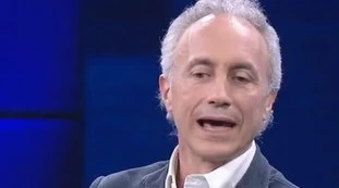 Marco Travaglio in difesa di Alfonso Bonafede: "Quello con Di Matteo soltanto un equivoco"