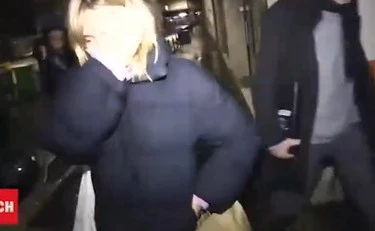 Putin, assalto in strada alla sua figlia segreta a Parigi