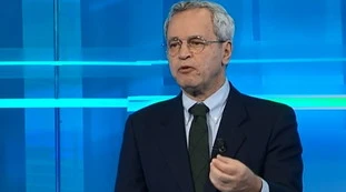 Enrico Mentana, stoccata contro il governo di Giuseppe Conte: "Una tragedia, interesse per i giovani pari a zero"